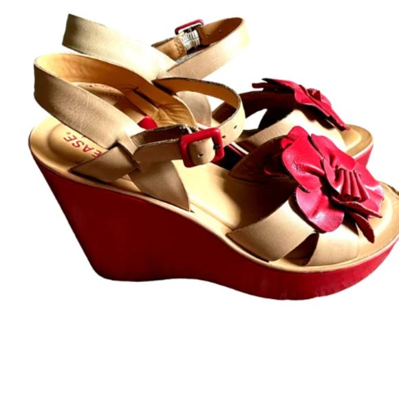Kork-Ease Retro Flower Wedge - Picture 4 of 5